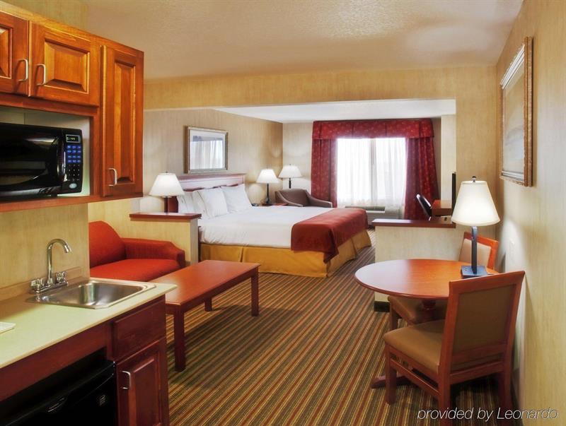 Holiday Inn Express & Suites Sioux Center By Ihg Εξωτερικό φωτογραφία